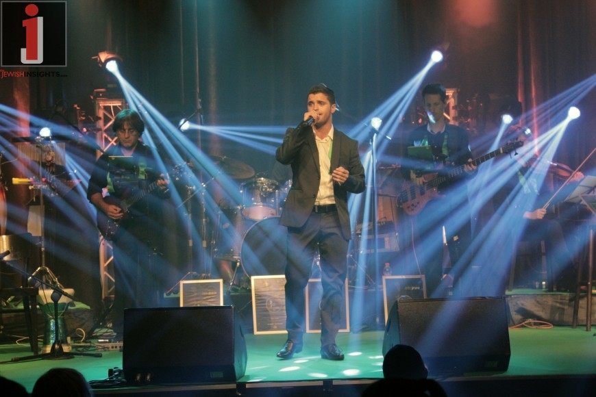 מכוון אל האור רידינג (63)