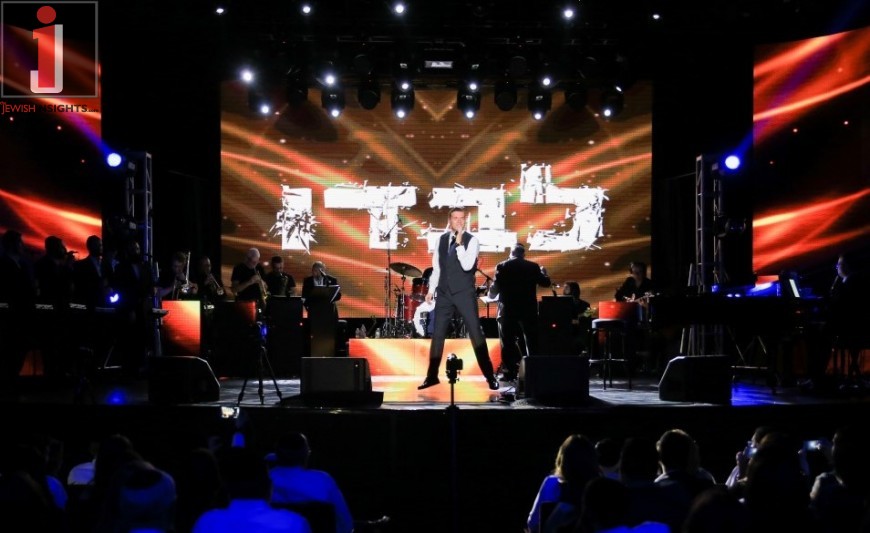 תמונת מופע - קרדיט חיים טויטו