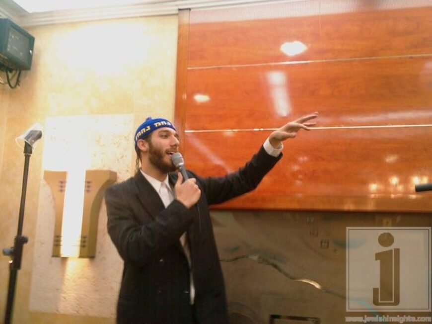 Beri Weber singing Nachman Me’Uman
