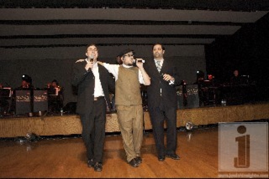 Pictures from Lipa in Chicago presented by Ozer Babad