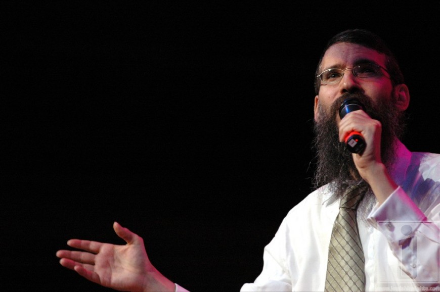 Marking 30th Anniversary, Music Superstar Avraham Fried Gives A Glimpse Into His New Upcoming Album In Exclusive Interview [Part 3]