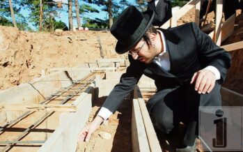 Ground Breaking for Lipa’s New Bais Medrish/Shul