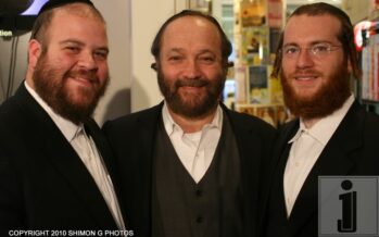 Gershy Moskowitz, Yehuda Green & Chazzan Yanky Lemmer @ the Unity for Justice Press Confrence