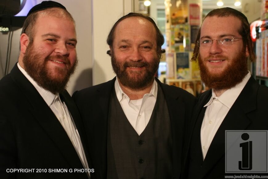 Gershy Moskowitz, Yehuda Green & Chazzan Yanky Lemmer @ the Unity for Justice Press Confrence