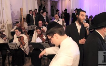 Beri Weber Sings A Chuppa