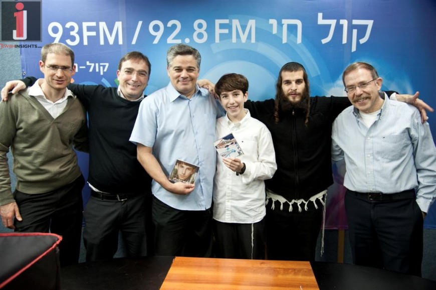 Avishai Rosen in Radio Kol Chai: Full Audio + Pictures & Video!