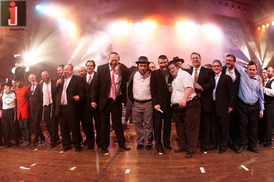 HASC 25 Post Show Photo by Stan Weiss