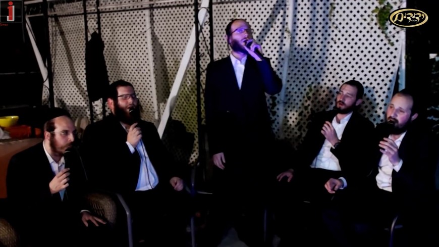 Menchem Moskowitz & Yedidim Choir Perfrom “Ve’afilu Behastorta”