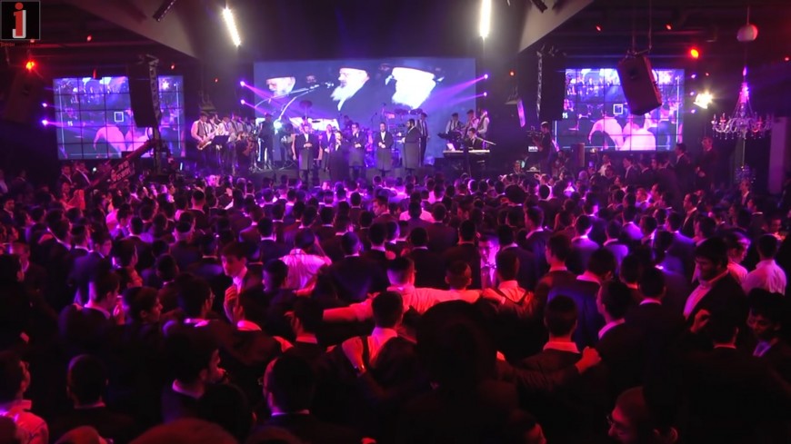 Yibaneh Hamikdash – Yisroel Werdyger & Shira Choir – Haminagnim Orchestra/Kumtantz