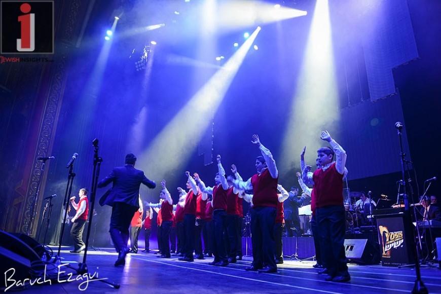 Yaakov Shwekey & Yeshiva Boys Choir [Photo Gallery]