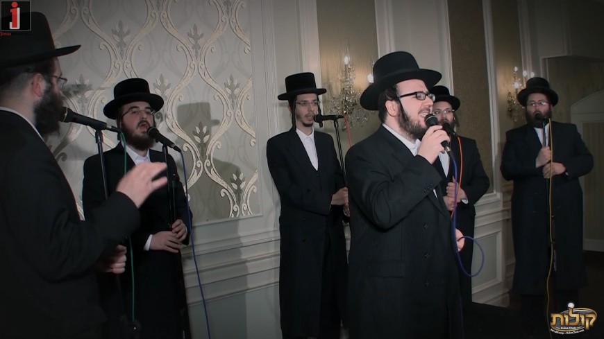 Yoely Greenfeld & The Kolos Choir – Shma Bni