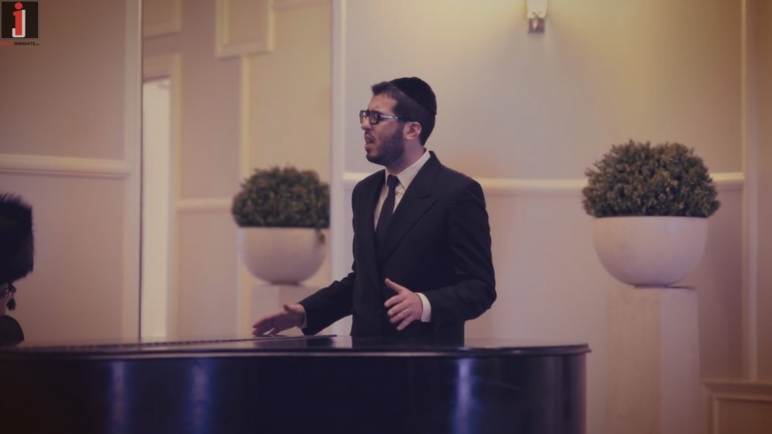 Mendy J – Rebbe