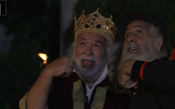 Yisrael Dagan, Yehuda Barkan & Daniel Dayan Sing “Tov Li Bachaim”