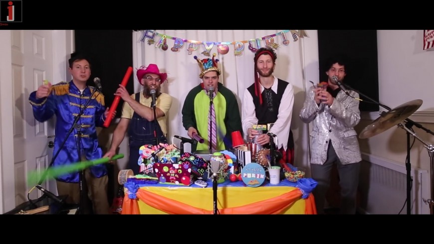 Chag Purim – A Purim Grogger Mash-up From Jewish A Cappella Group Shir Soul