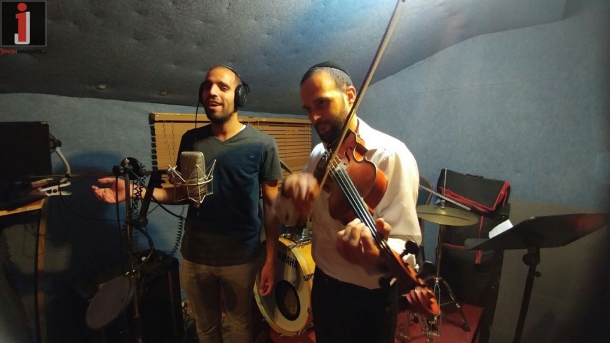 Singer Yakir Cohen Celebrates His Debut Album With A Moroccan Compilation
