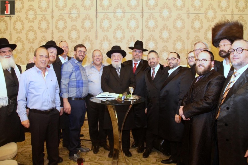 Watch: When Yossi Green & Avremi Roth “Improvise” A New Melody For a Musical Havdalah