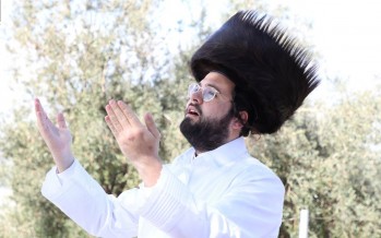 Legend of Passover:  The Seder – Kadeish Irchatz By Motty Vizel, The Malchus Choir & Hershey Segal!