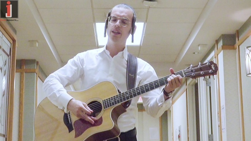 Emotional Artist Dudi Knopfler In A New Video/Song Saturated With Hope & Faith – “Hashem Rofecha”