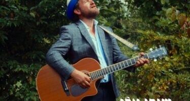 Just Before Yom Kippur: Eli Beer In A New Single “Shuvu Elai Va’Shuva Eileichem”